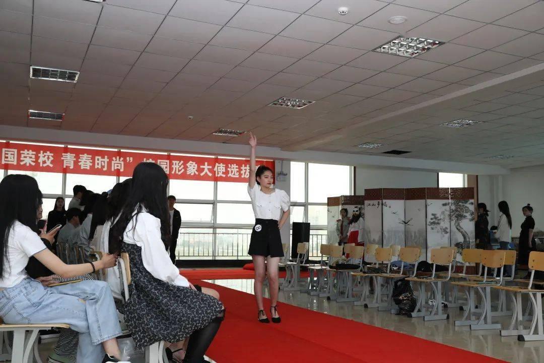 左右消消看
